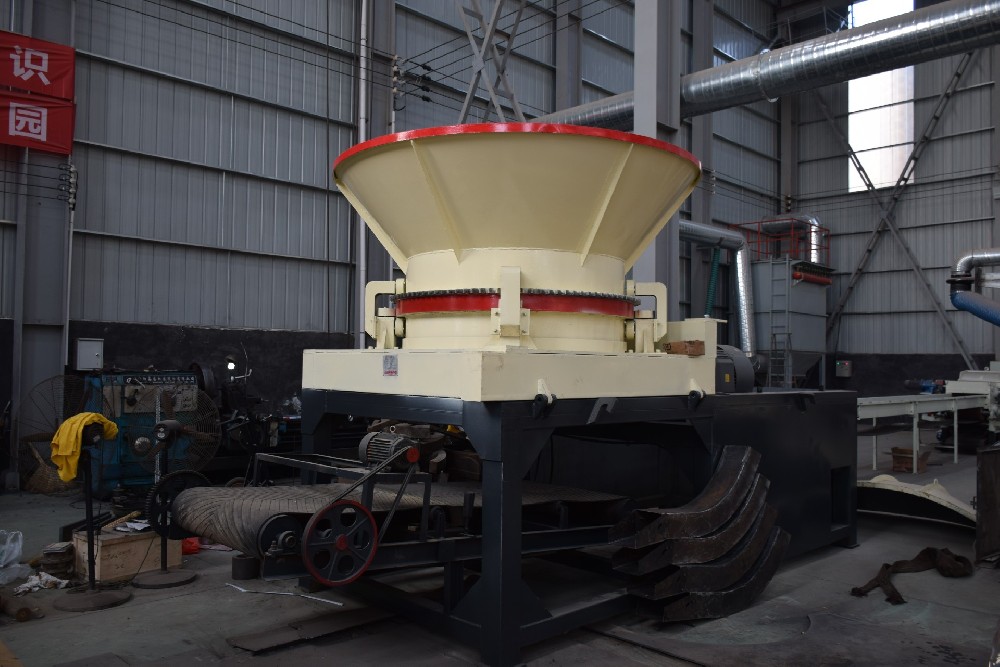 新型樹根粉碎機（jī）